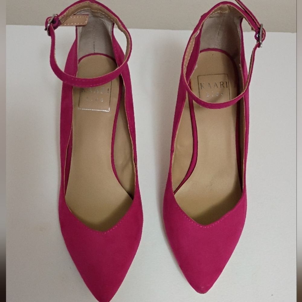Kaari Blue Fuchsia Women's Heels Size 6 Medium